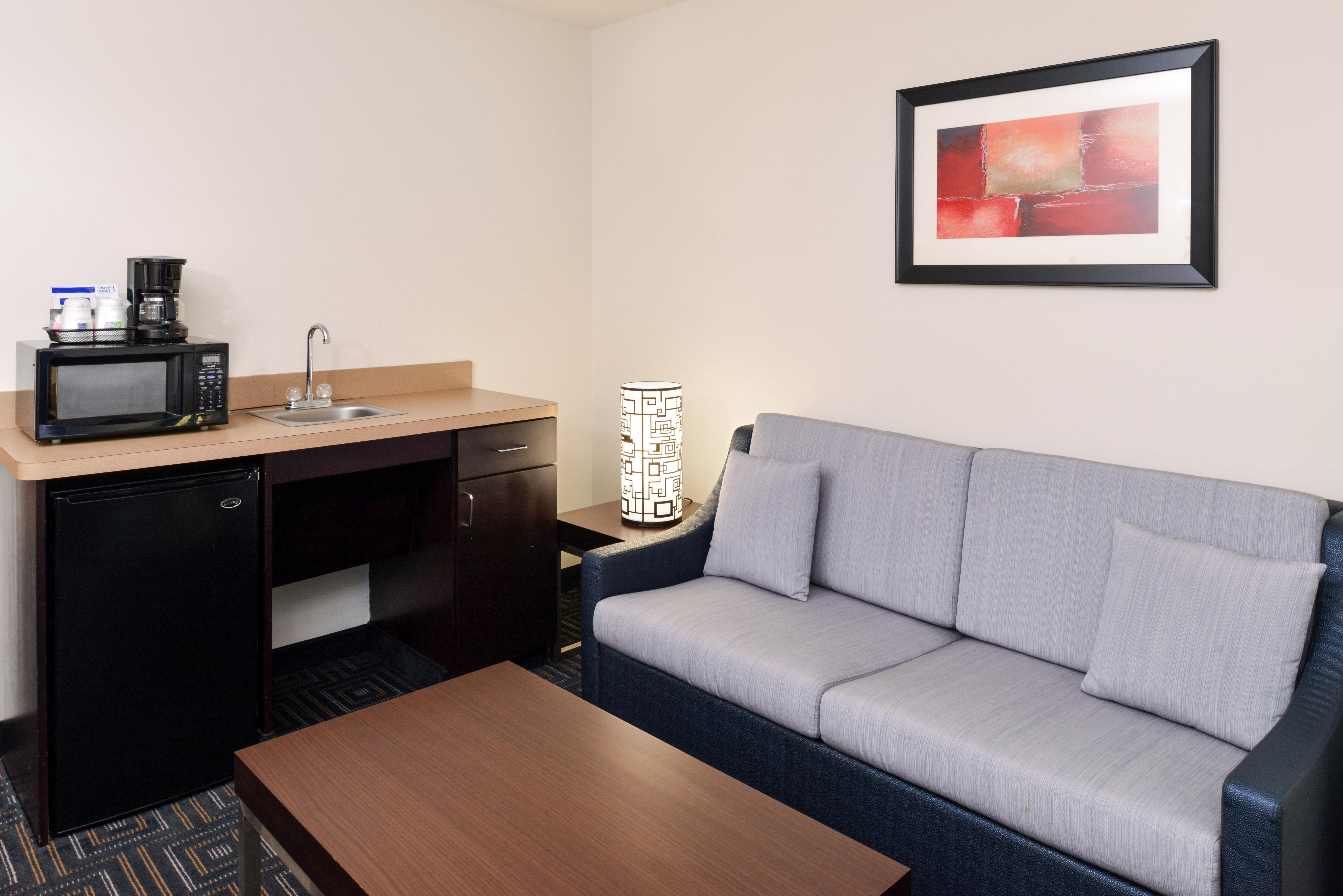 Baymont By Wyndham Bessemer Extérieur photo