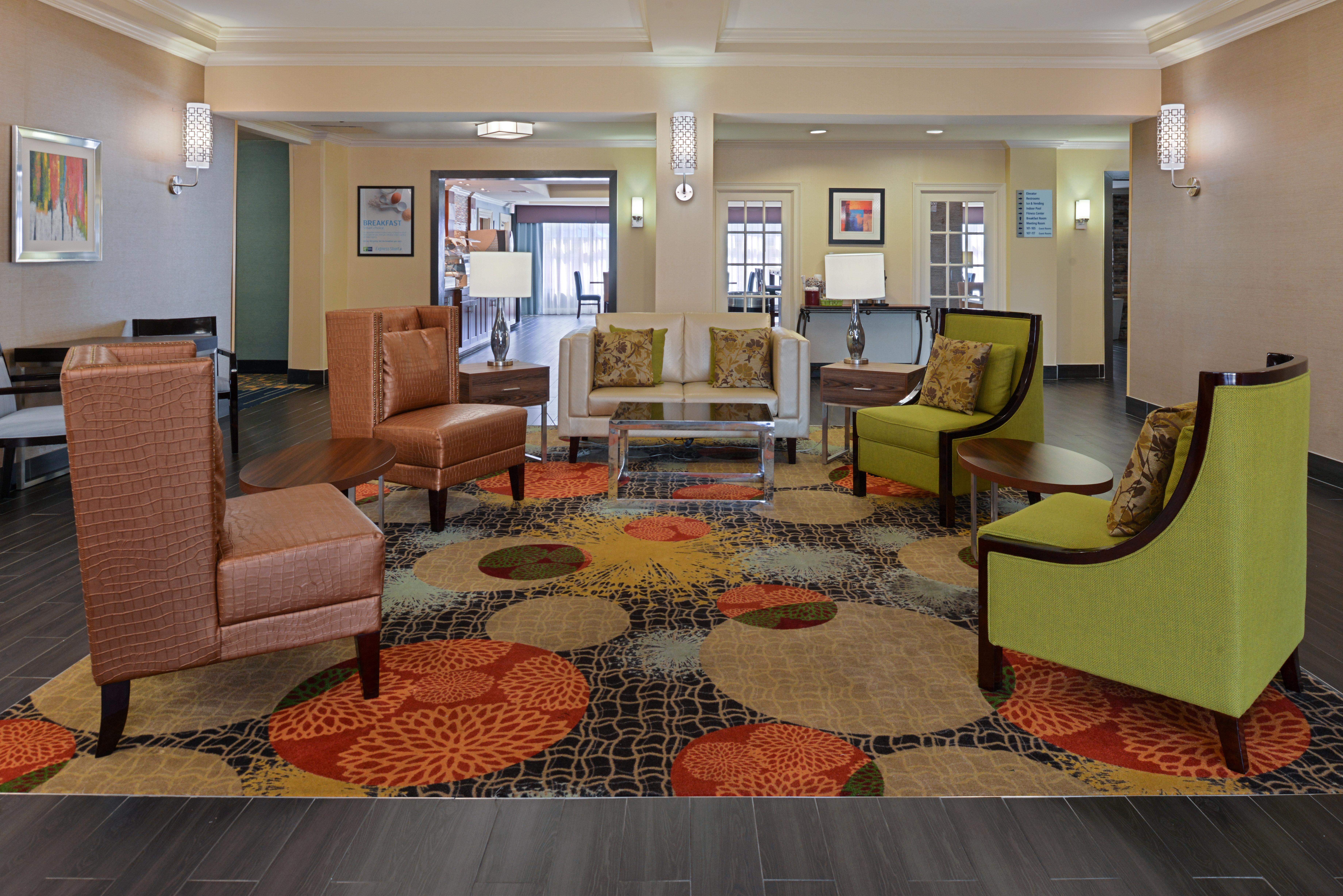 Baymont By Wyndham Bessemer Extérieur photo