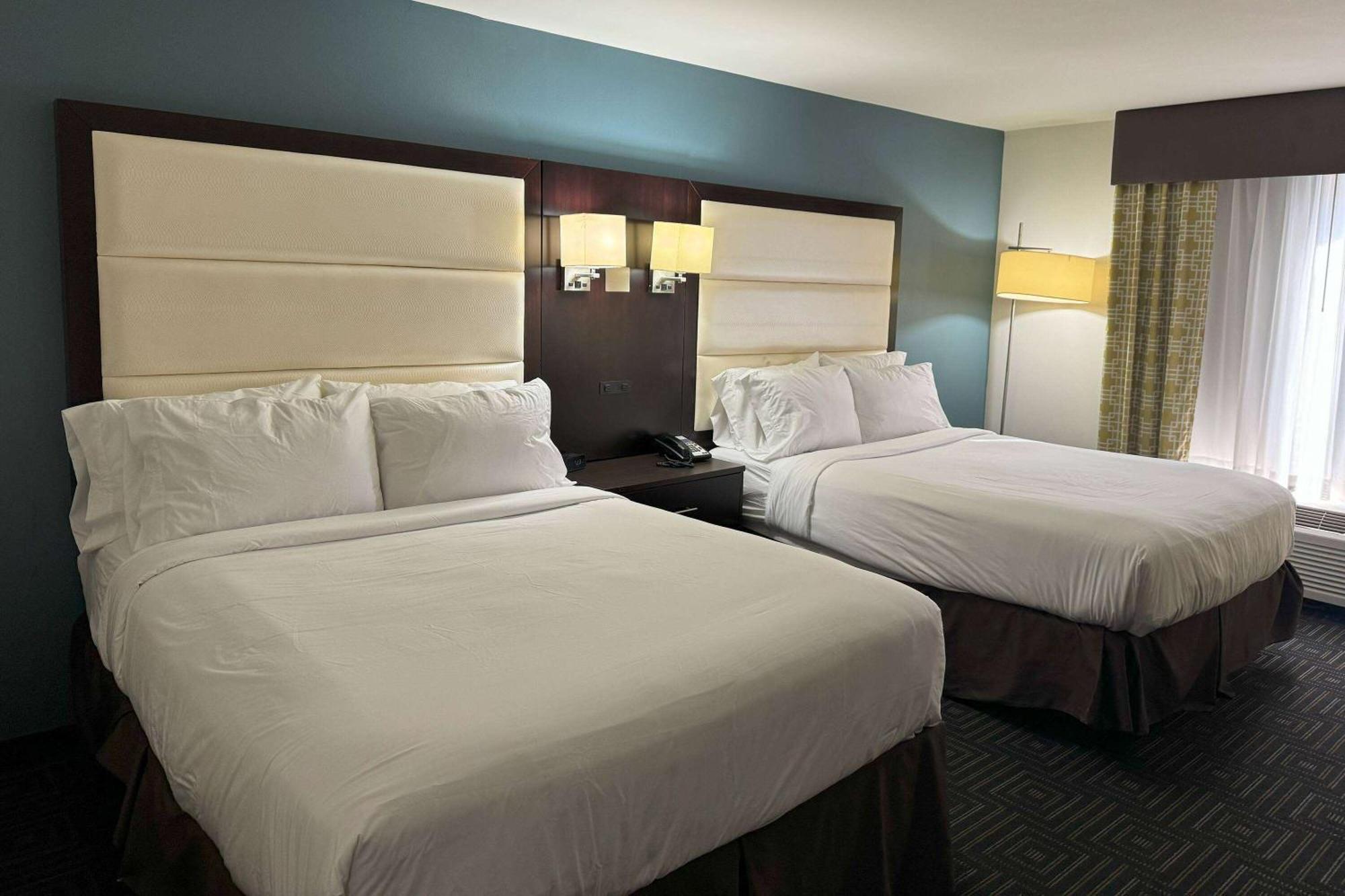 Baymont By Wyndham Bessemer Extérieur photo