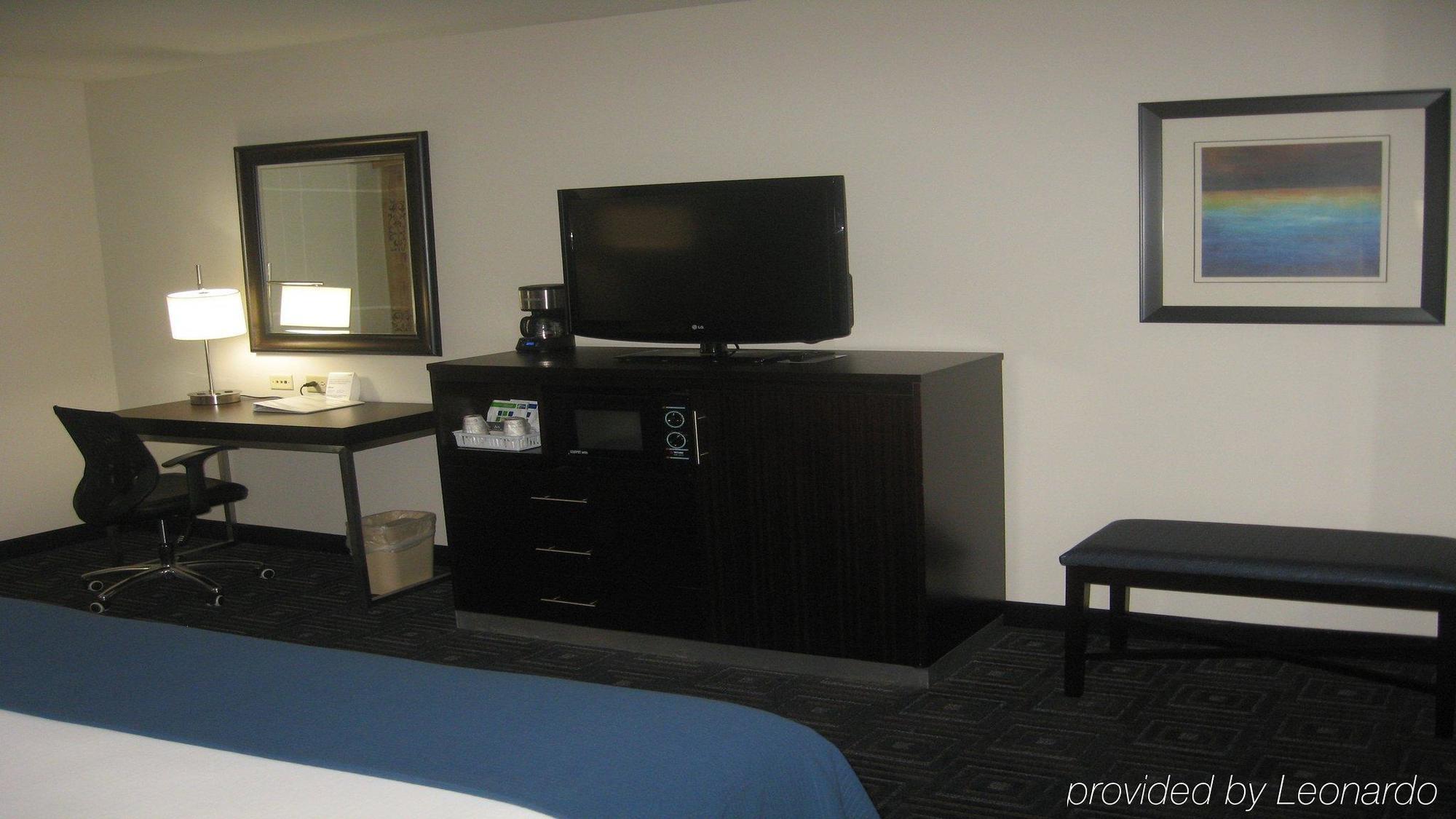 Baymont By Wyndham Bessemer Extérieur photo