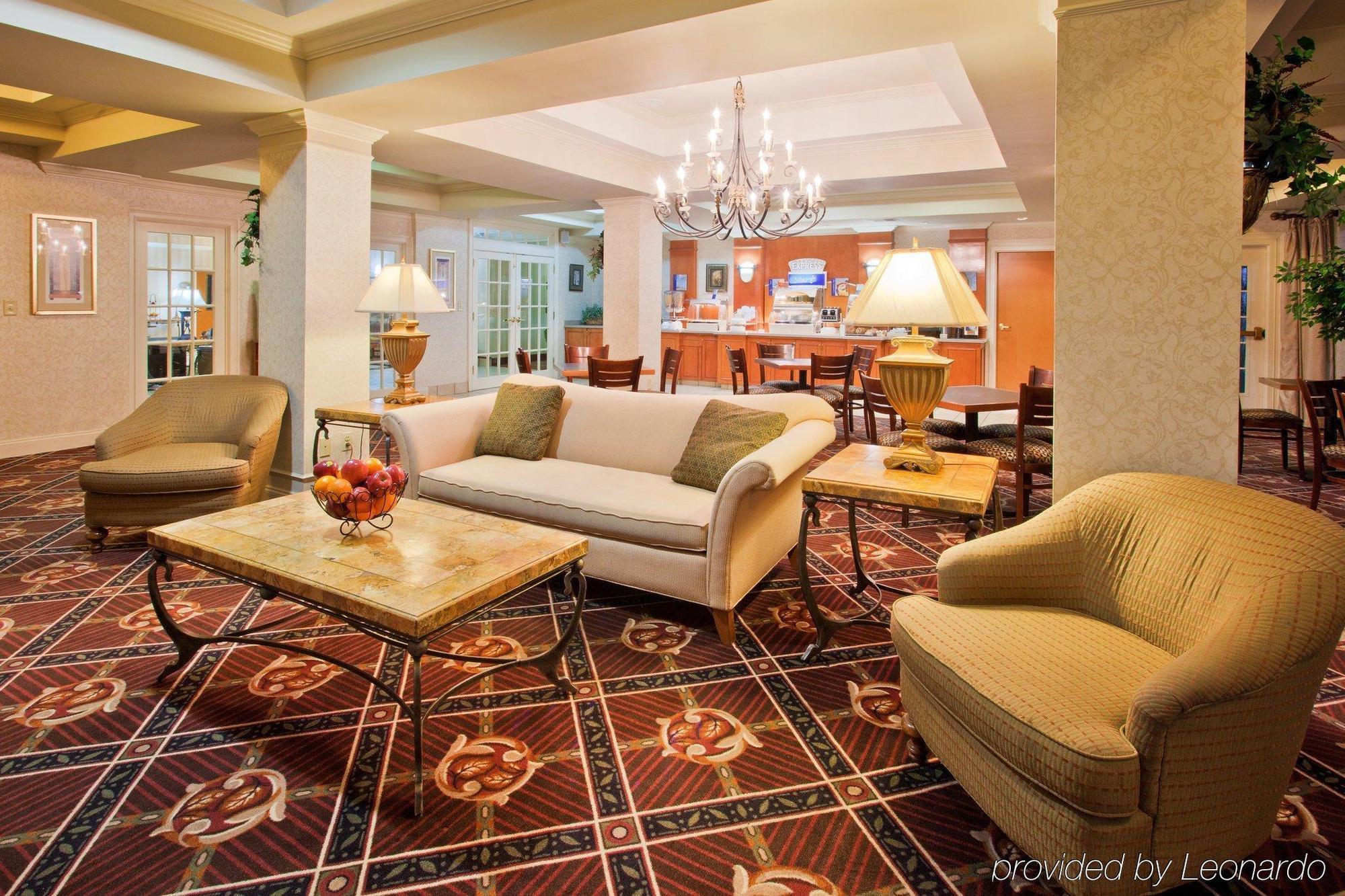 Baymont By Wyndham Bessemer Extérieur photo